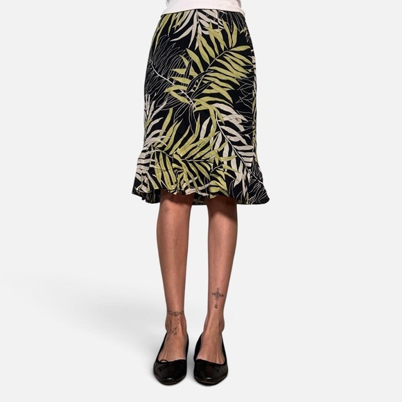 Dresses & Skirts - 100% silk midi skirt